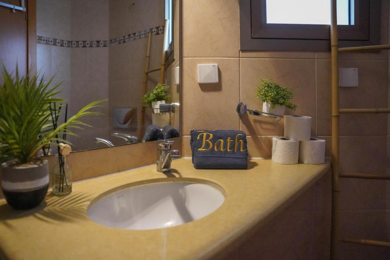 Two Bed Room Apartment 5 Min Walk To The Beach Eilat Exteriör bild